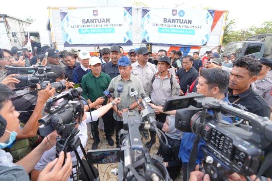 Mendagri Dorong Pembersihan Lumpur Banjir Percepat Pemulihan Aceh Tamiang