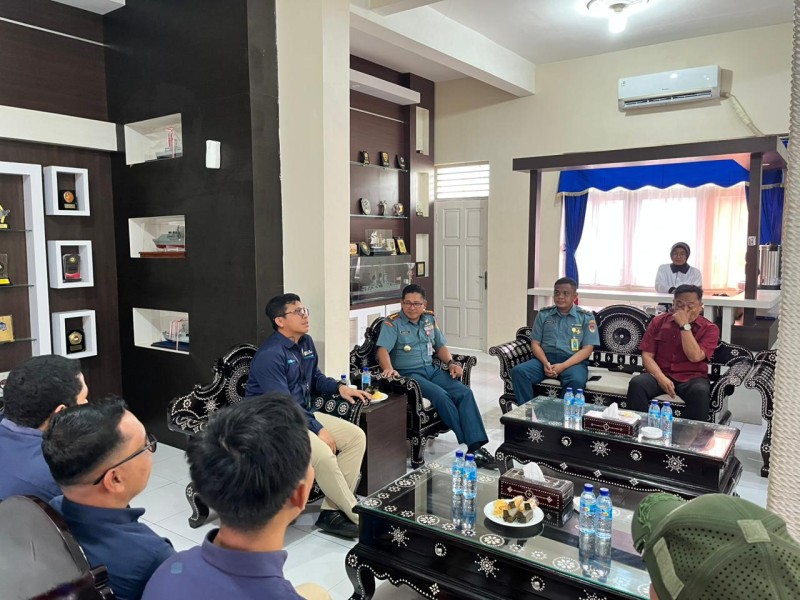 Melalui kemitraan strategis dengan Pangkalan TNI AL Mataram PLN IP UBP Jeranjang mempertegas peran aktif dalam menjaga keamanan nasional