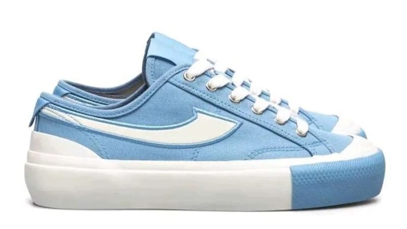 3 Sepatu Compass Populer 2025, Tampil Stylish Lokal