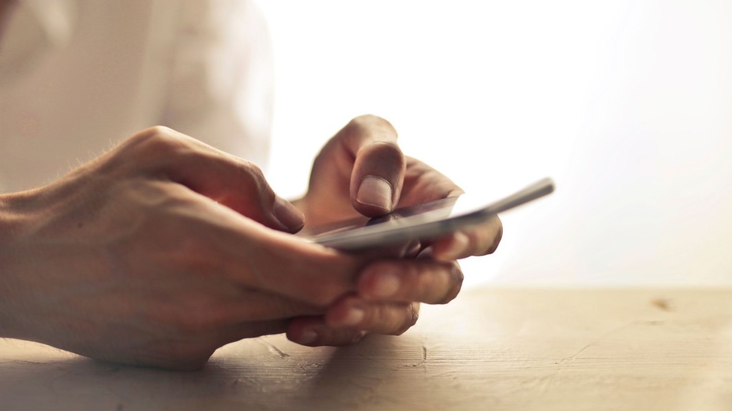 Menjaga Kesehatan Finansial: Menghindari Jerat Pinjaman Online Saat Ramadhan