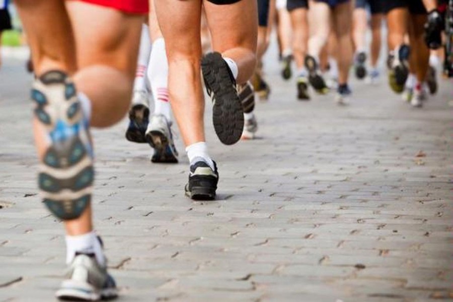 Rekomendasi Sepatu Running Nyaman untuk Pemula, Pilihan Terbaik agar Tak Pegal saat Berlari