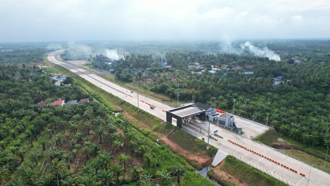 Hutama Karya Siapkan Jalan Tol Trans Sumatera untuk Mudik 2025: Gelar Apel Siaga dan Pengukuhan Tim Satgas