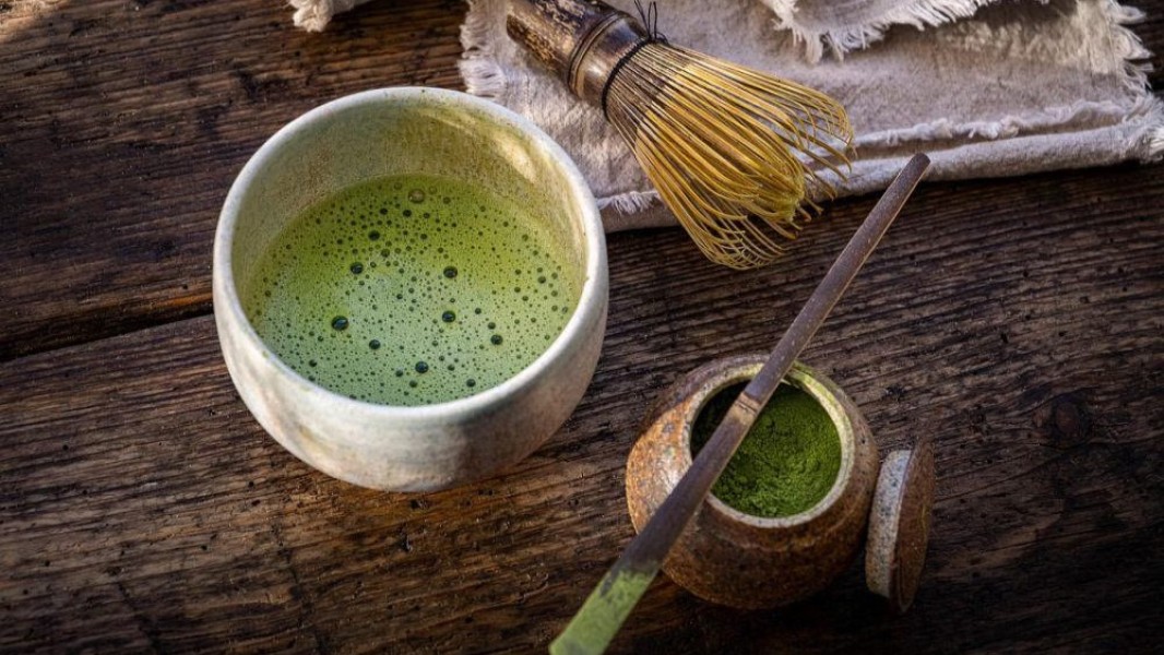Tips Menyeduh Matcha Latte Autentik Agar Tekstur Lembut Dan Creamy