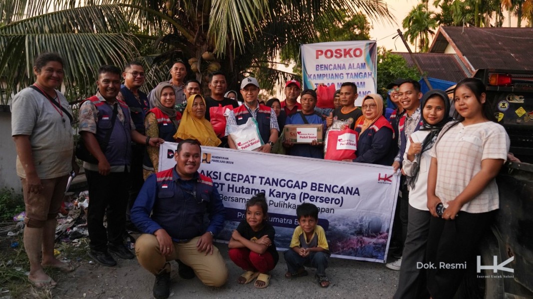Hutama Karya Perkuat Logistik dan Alat Berat untuk Penanganan Bencana Sumbar