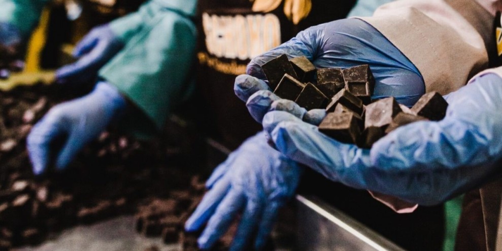 Wahana Interfood Nusantara Tunjukkan Tren Kinerja Membaik Secara Signifikan