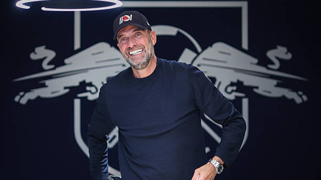 Jurgen Klopp Tegaskan Loyalitas Pada Liverpool, Tolak Tawaran Manchester United dan Chelsea Setelah Gabung Red Bull