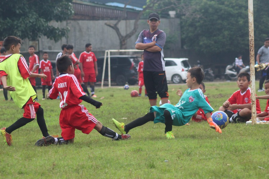 Deklarasi Pembentukan Komite Sepak Bola Mini Indonesia: Tonggak Baru Bagi Olahraga Nasional