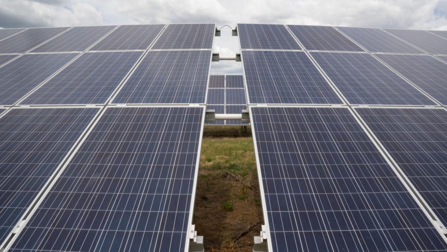 Proyek Energi Hijau Rp162 T, Danantara Gandeng ACWA