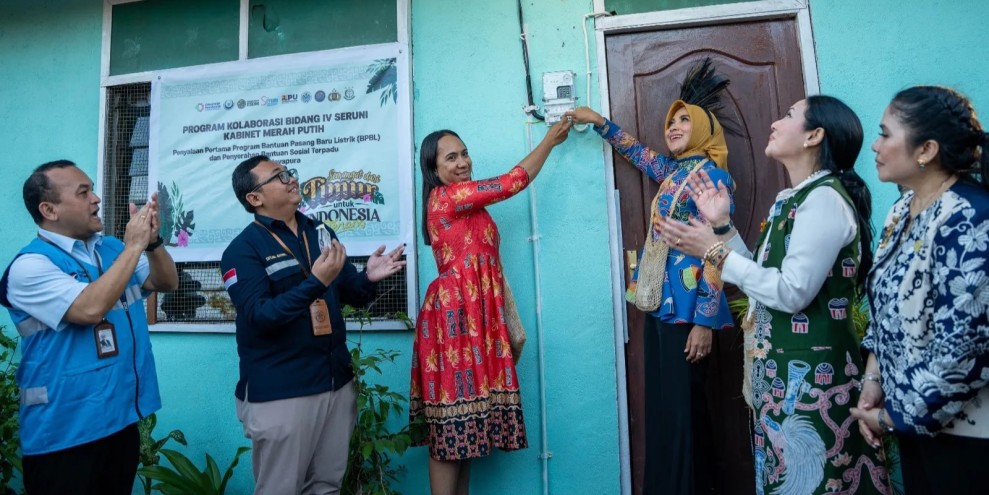 PLN Wujudkan Pemerataan Listrik di Papua dengan Program BPBL 2025