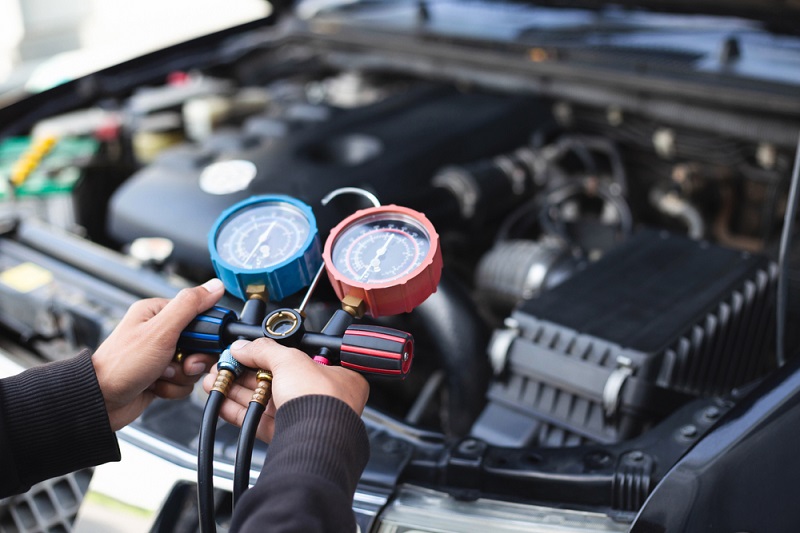Harga Freon AC Mobil dan Daftar Lengkap Bengkel Isi Terdekat