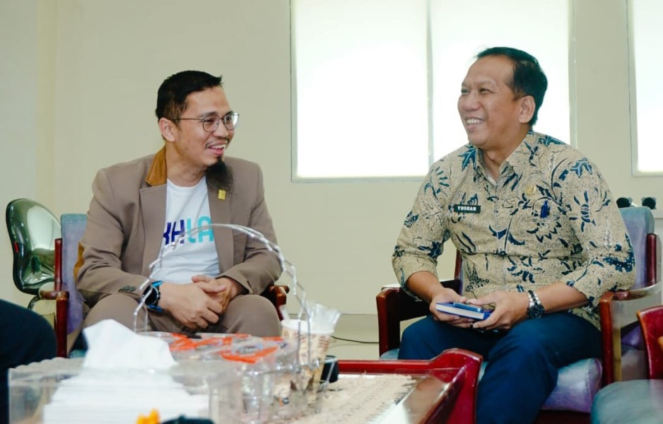 GM PLN UID Kaltimra Rayakan Hari Pelanggan Nasional Dengan Program Khusus Yang Mendukung Kemudahan Akses Dan Keandalan Layanan Kelistrikan Di Kaltimra