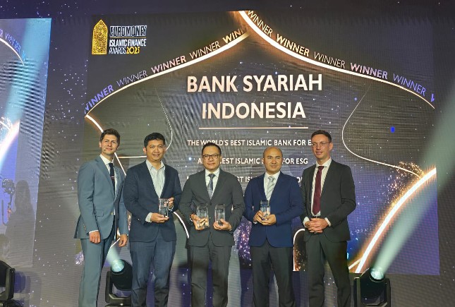 BSI Raih 4 Penghargaan Internasional dari Euromoney, Diakui Sebagai Bank Syariah Terbaik Dunia untuk ESG dan Wealth Management