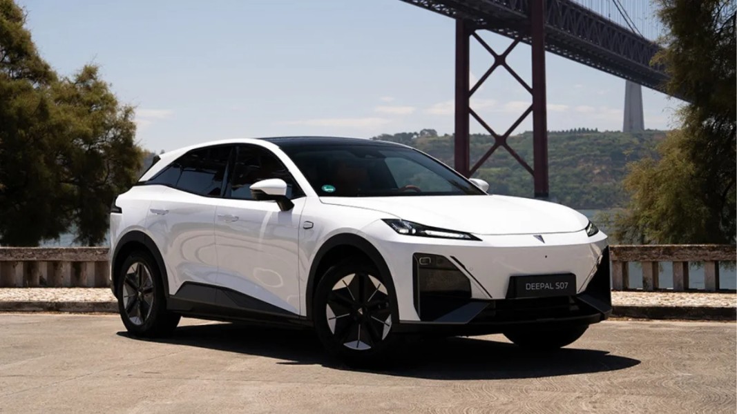 Changan Siap Ramaikan Pasar Mobil Listrik Indonesia dengan Teknologi Canggih