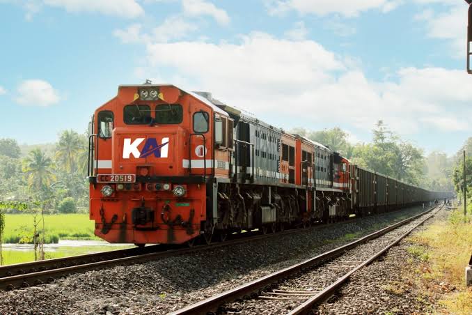 Tiket Kereta Api untuk Mudik Lebaran 2025 Laris Manis, KAI Siapkan Kereta Tambahan