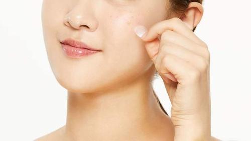 Pimple Patch Tak Efektif Atasi Jerawat Ini Kesalahan Umum Penggunaan Harus Dihindari