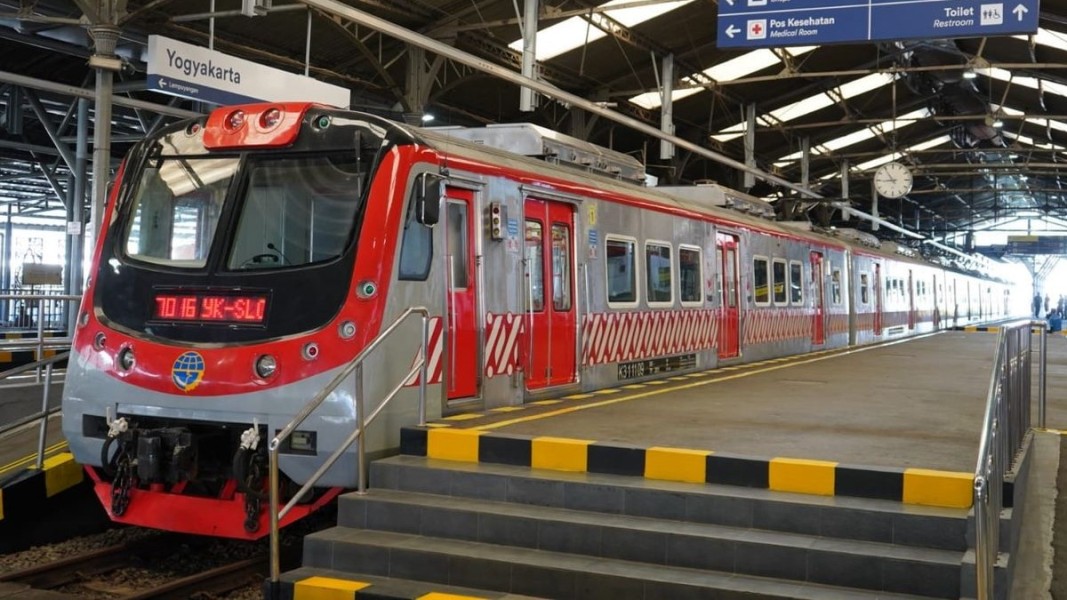 Jadwal Lengkap KRL Solo Jogja Kamis 8 Januari 2026 Rute Palur Tugu