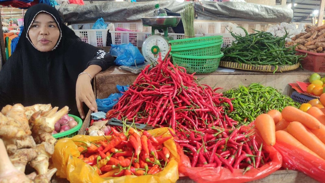Cabai Merah Besar Naik, Harga Sembako Jogja Stabil