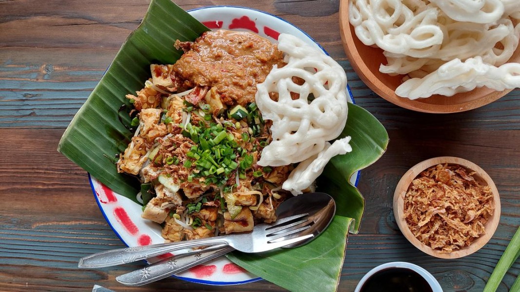 5 Makanan Legendaris Khas Indramayu yang Wajib Dicoba, Rasa Unik dan Sarat Makna Budaya