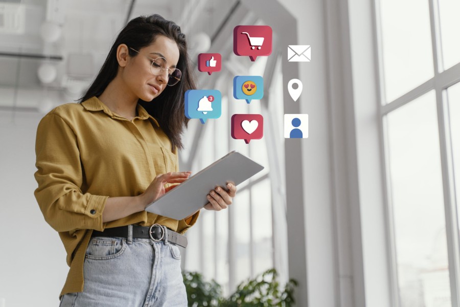 Apa Itu Social Media Marketing: Cara Melakukan dan Platform