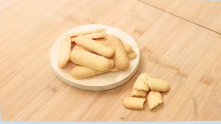 Resep Kue Lidah Kucing Putih Telur dengan Hasil Renyah dan Empuk