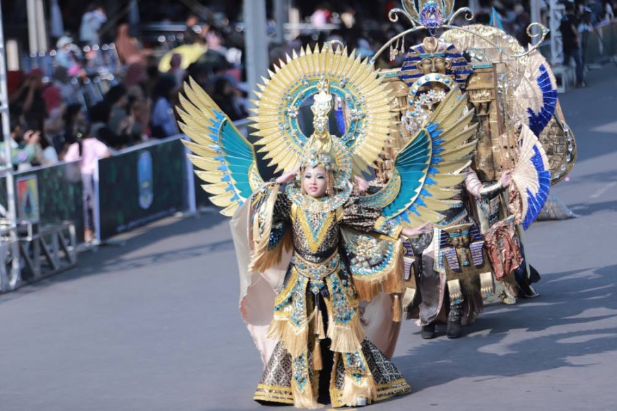 Jember Fashion Carnaval Cetak Prestasi Budaya Dunia