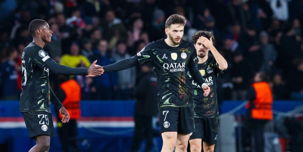 Kvaratskhelia Dan Valverde Bawa PSG Menang 5-2 Atas Chelsea