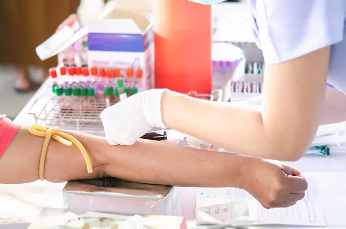 Pemeriksaan Laboratorium Membantu Deteksi Dini Masalah Kesehatan Tubuh