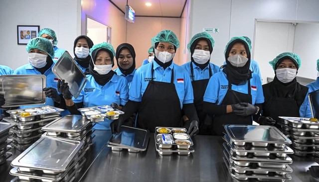 Program MBG Tingkatkan Gizi dan Buka Lapangan Kerja Anak Muda Program MBG Tingkatkan Gizi dan Buka Lapangan Kerja Anak Muda