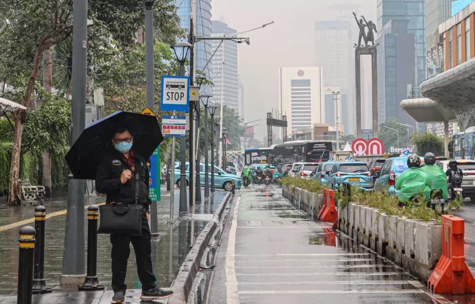 Prakiraan Cuaca Jakarta Kamis 5 Maret 2026: Tiga Wilayah Berpotensi Hujan Ringan Seharian