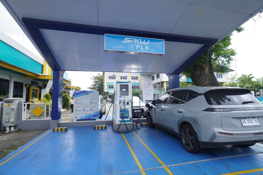 PLN Perkuat Infrastruktur SPKLU di Lampung Utara untuk Dukung Arus Balik Lebaran 2025 dan Ekosistem Kendaraan Listrik