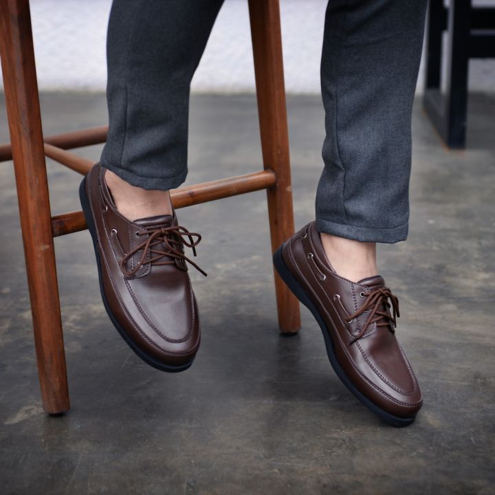 Rekomendasi Sepatu Pantofel Pria Stylish Penunjang Penampilan Kantor dan Kondangan