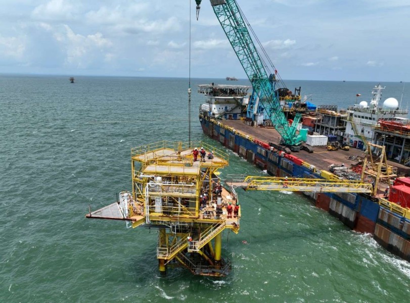 Potensi Migas di Kalimantan dan Sulawesi: Temuan Gas Raksasa Guncang Industri