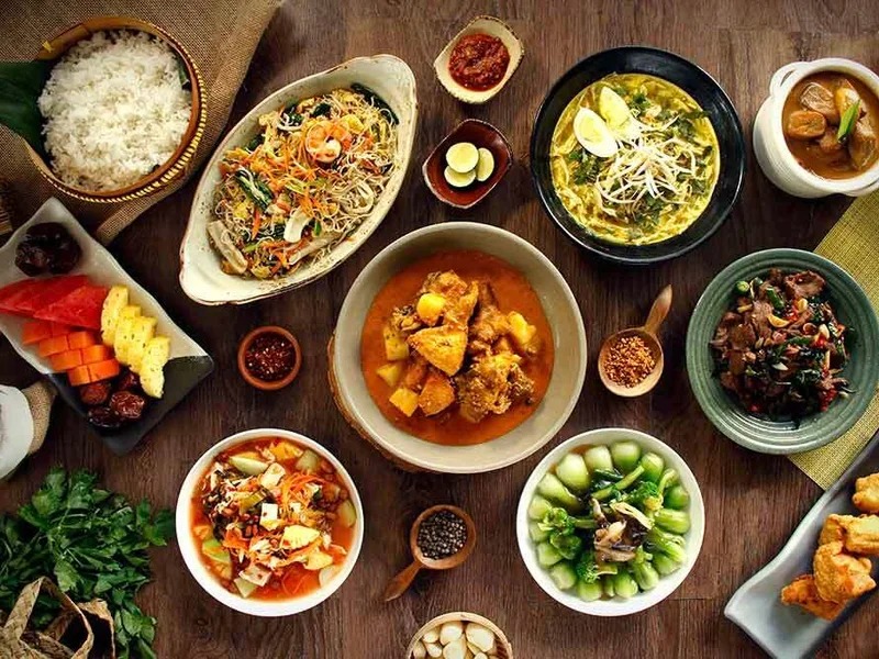 Penyajian Berbagai Menu Buka Puasa Unik Di Hotel Jawa Timur 2026