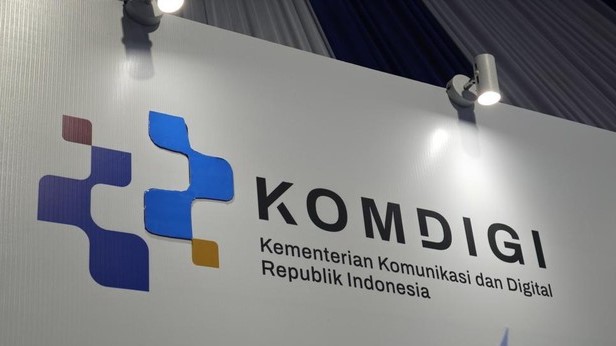 Komdigi Buka Konsultasi Publik untuk Internet Satelit Langsung ke Perangkat