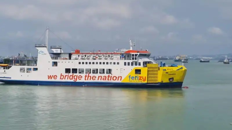 ASDP Ingatkan Keselamatan Penyeberangan Antar Pulau di Tengah Cuaca Ekstrem