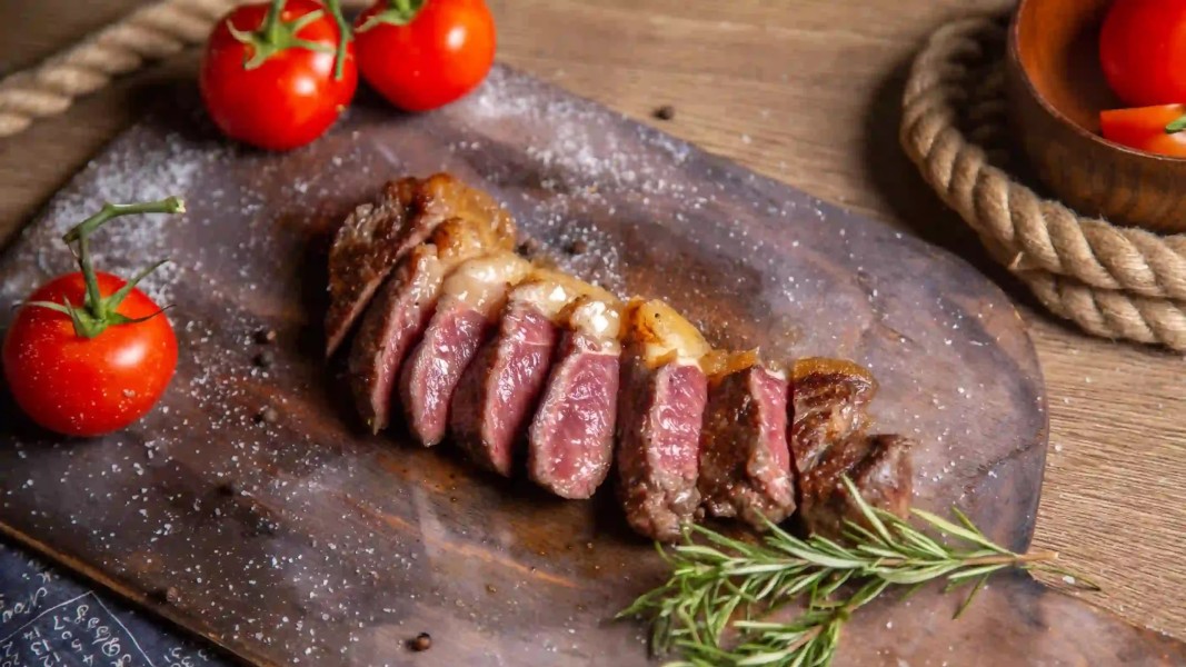 Kenali Tingkat Kematangan Steak dari Rare hingga Well Done agar Tidak Salah Pilih Saat Makan