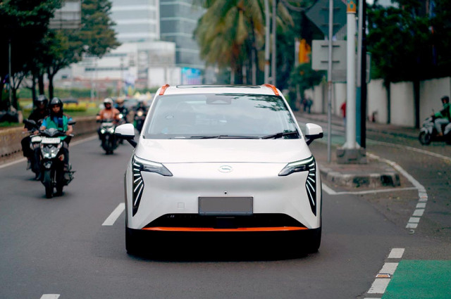 AIONERS.ID Perkuat Ekosistem Mobil Listrik