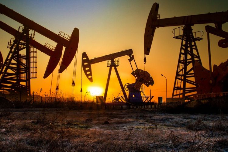 Harga Minyak Dunia Naik Usai AS Perketat Sanksi terhadap Rusia