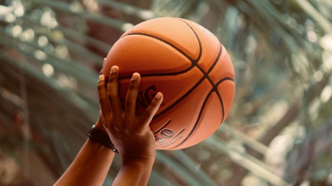 Sorak Sorai Basket Pelajar Meriahkan Pembukaan Honda DBL Dua Ribu Dua Puluh Enam Sumatera Utara