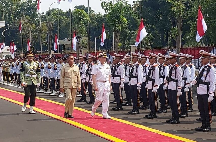 Wamenhan Sambut Panglima Australia dalam Pertemuan Kenegaraan
