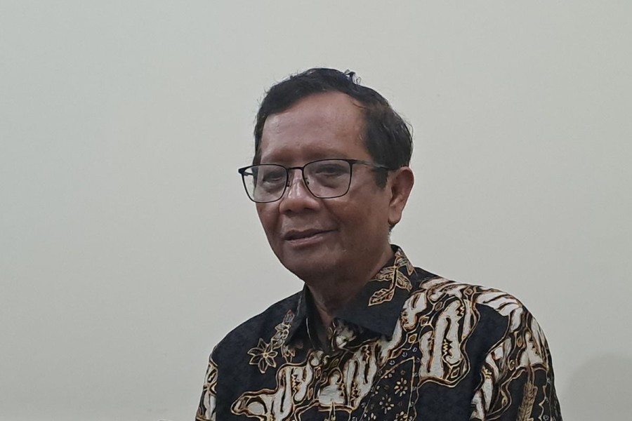 Mahfud MD Tekankan Pentingnya Dasar Hukum untuk MBG