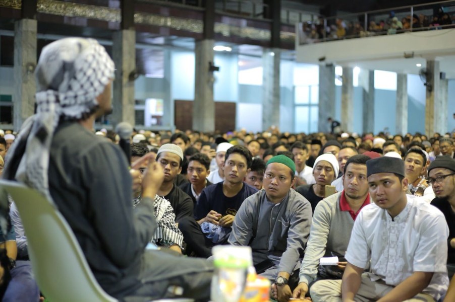 Pemuka Agama Hanan Attaki Ingatkan Pentingnya Prinsip Keberlanjutan dalam Praktik Pertambangan
