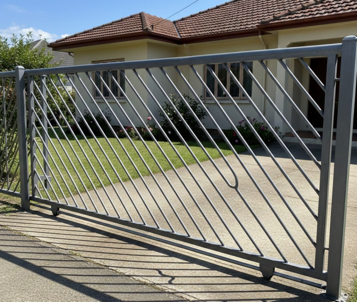 Berita Terpopuler Properti Dari Desain Pagar Dorong Hingga Tanaman Pengusir Nyamuk