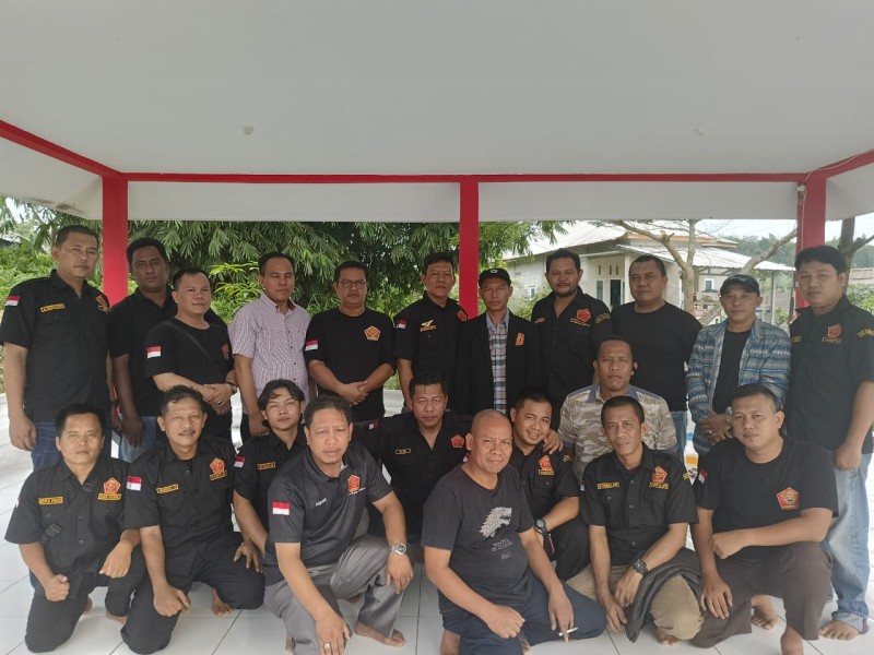 Paguyuban KOSTRAT Berikan Sumbangan Logistik kepada 400 Petani Riau dan Jambi dalam Aksi Jalan Kaki Menuju Istana Negara