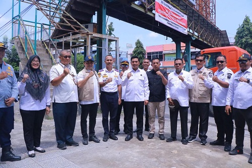 Pemerintah Kota Pekanbaru Resmi Ambil Alih Empat Jembatan Penyeberangan Orang