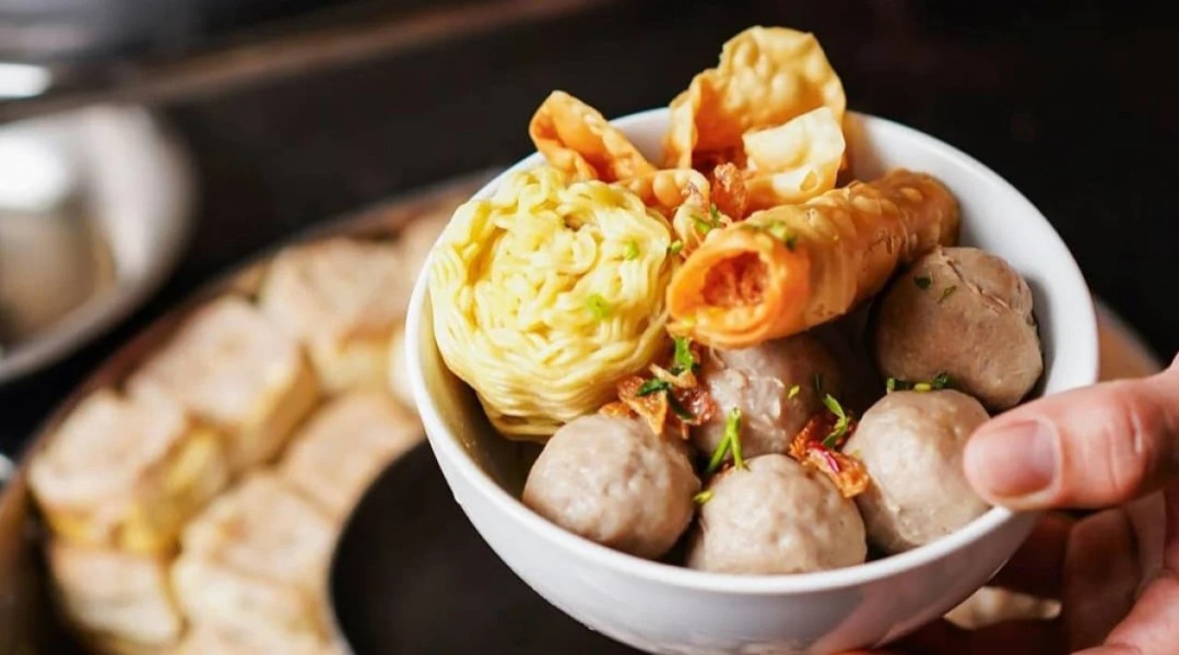 4 Rekomendasi Bakso Malang Kuah Ngaldu dengan Varian Terfavorit yang Wajib Dicoba