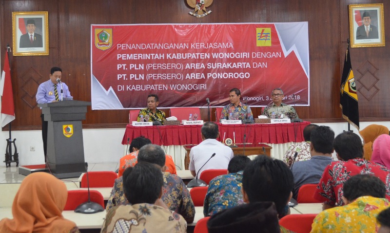 PLN dan Pemkab Wonogiri Teken Perjanjian Strategis Tingkatkan Efisiensi PJU