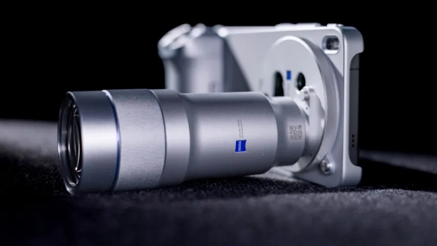 Spesifikasi Kamera Vivo X300 Ultra Hadir Dengan Tiga Sensor Utama Canggih