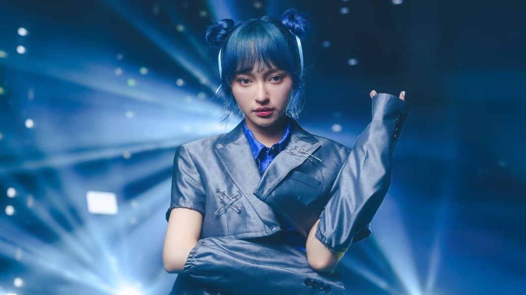 Karier Indahkus: Dari Dokter Jadi Idol di Tiongkok