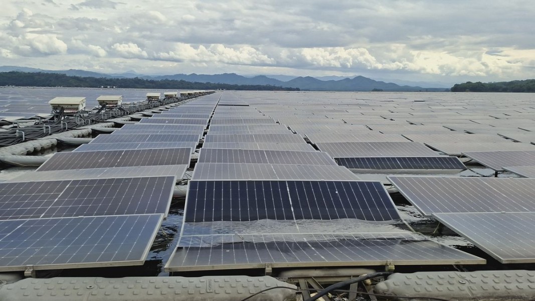 Langkah Strategis Pemerintah Ganti PLTD dengan PLTS Demi Efisiensi Energi